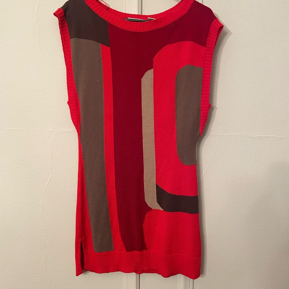 DKNY Red and Brown Geometric Tank Top